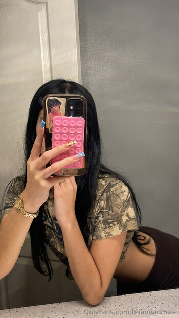 Full leaked Briannademele private photo