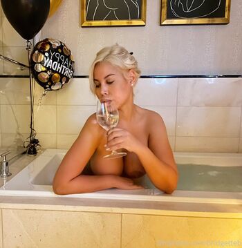 Full leaked Bridgetteb private photo