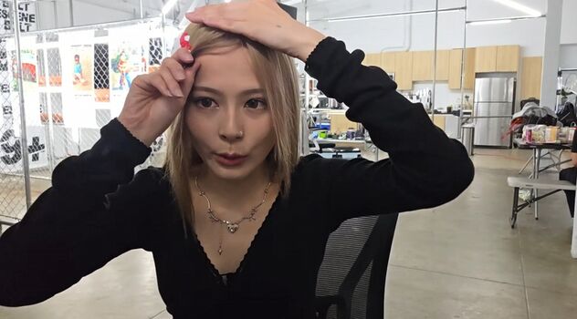 Full leaked Brinziez private onlyfans photo