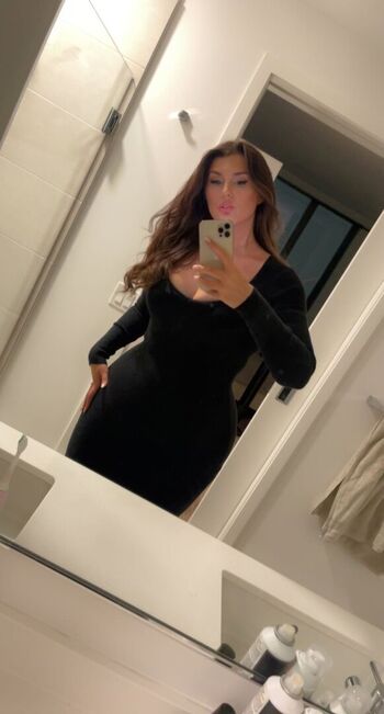 Full leaked Britheawkward private onlyfans photo