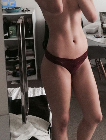 Full leaked Britne oldford private photo