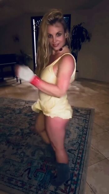 Full leaked Britney spears  page private photo