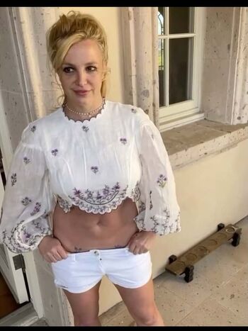 Full leaked Britney spears  page private photo