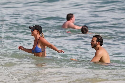 Full leaked Britney spears private photo