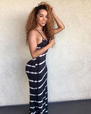 Full leaked Brittany renner private photo