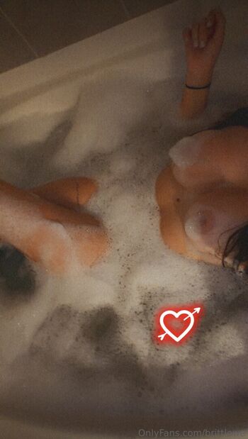 Full leaked Brittlowe page private onlyfans photo