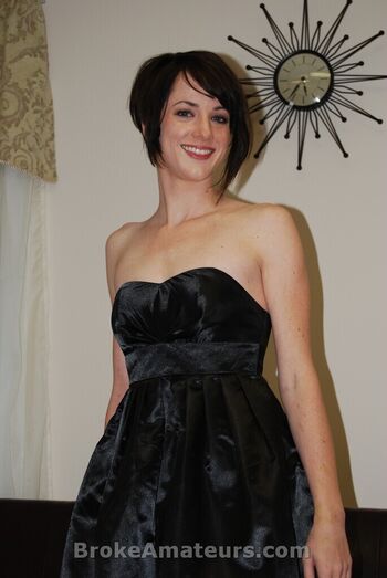 Full leaked Brokeamateurs page private onlyfans photo