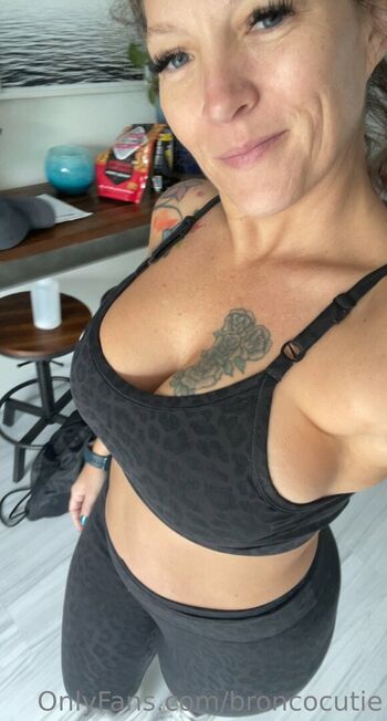 Broncocutie