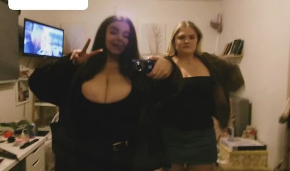 Full leaked Bronte w private photo