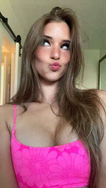 Full leaked Brooke monk page private photo