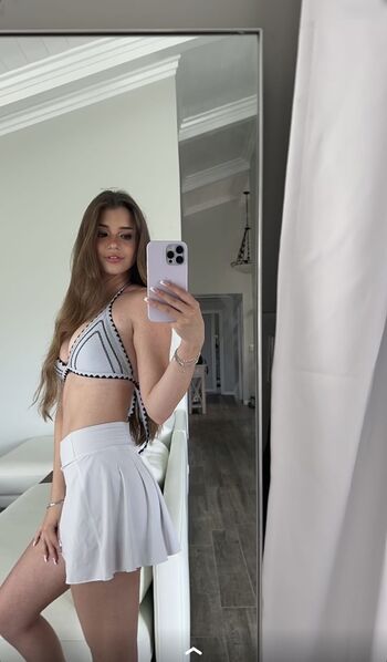 Full leaked Brooke monk private photo