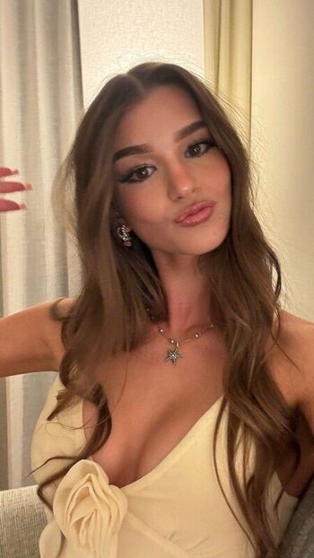 Full leaked Brooke monk private photo