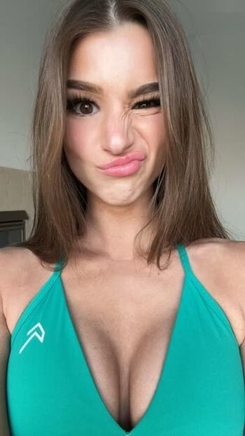 Full leaked Brooke monk private photo