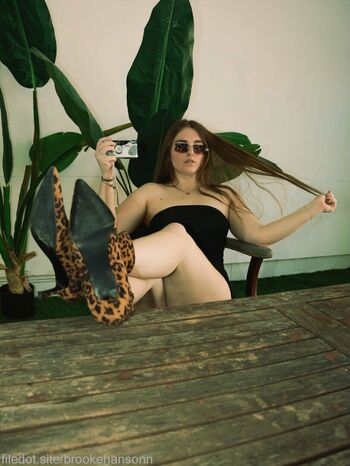 Full leaked Brookehansonn private photo