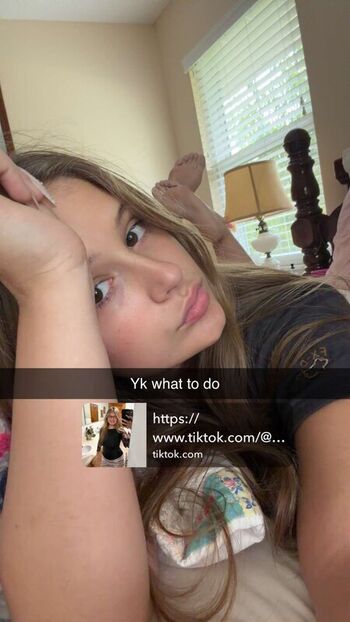 Full leaked Brookhooks private photo