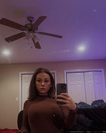 Full leaked Brooklyn private photo