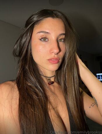 Full leaked Brrooklynbrownn private photo