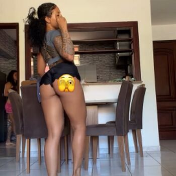 Full leaked Bruna bispo private photo