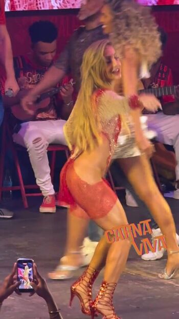 Full leaked Bruna griphao page private onlyfans photo