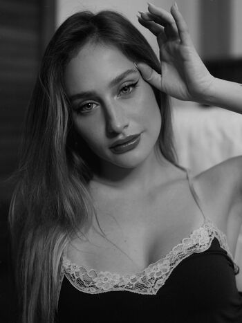 Full leaked Bruna griphao private photo