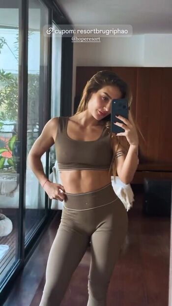 Full leaked Bruna griphao page private photo