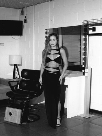 Full leaked Bruna griphao page private photo