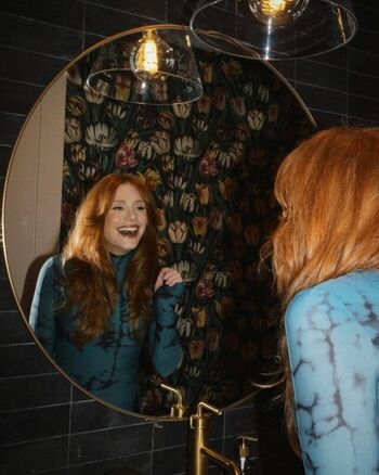 Full leaked Bryce dallas howard page private photo