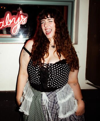 Full leaked Sarah cute/ private photo