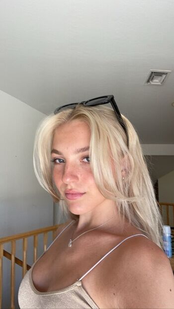 Full leaked Brynn rumfallo private photo
