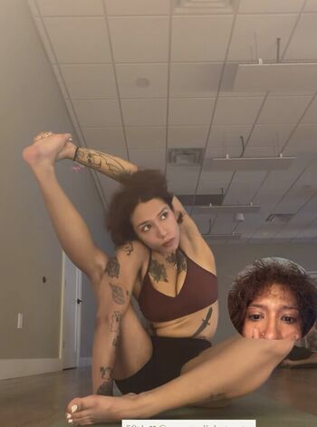Full leaked Builtbritt private photo