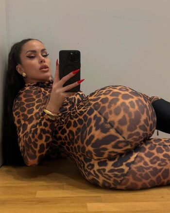 Full leaked Bulking queen private photo