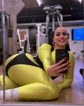Full leaked Bulking queen private photo