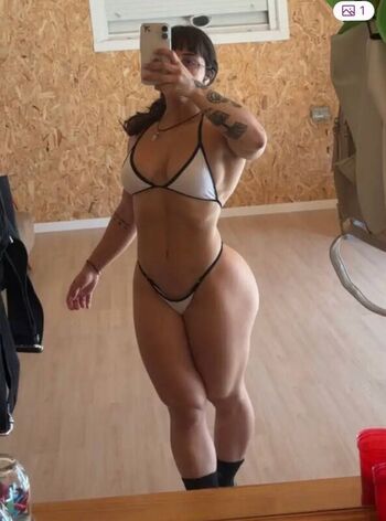 Full leaked Bulkycriiss private photo