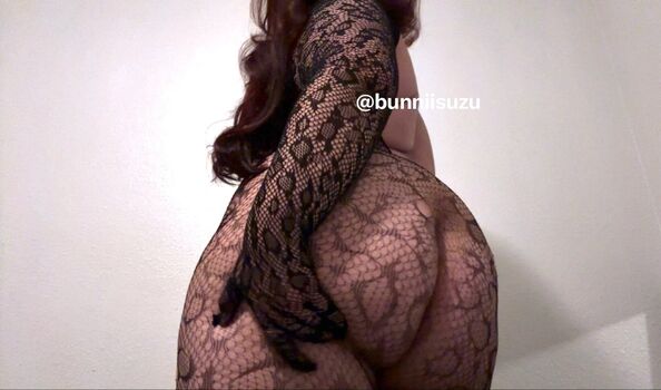 Full leaked Bunniisuzu private photo
