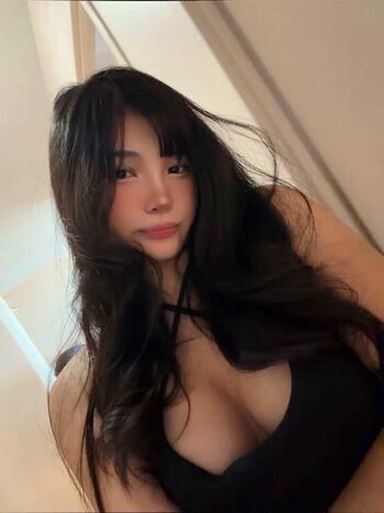 Full leaked Bunnirue page private photo