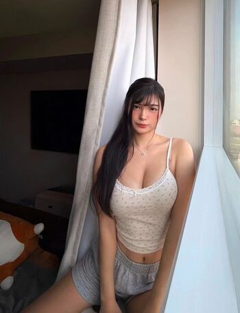 Full leaked Bunnirue private photo