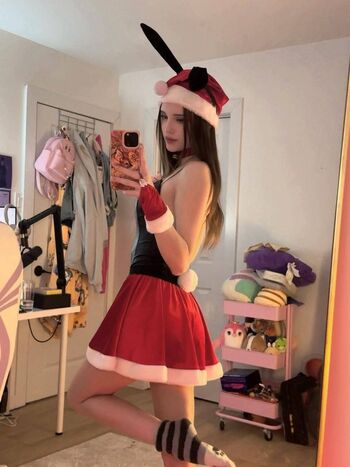 Full leaked Bunnygirlbree  page private onlyfans photo