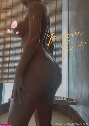 Full leaked Bunnyzudeah private onlyfans photo