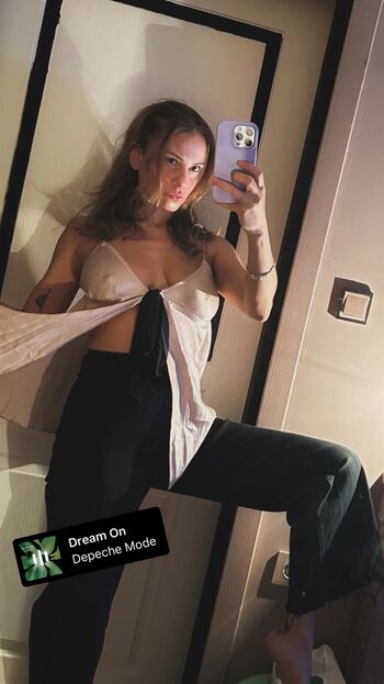 Full leaked Burcu bakdur private onlyfans photo