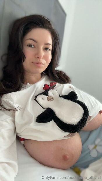 Full leaked Busty ema private onlyfans photo