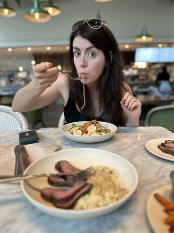 Full leaked Bustyciara private onlyfans photo