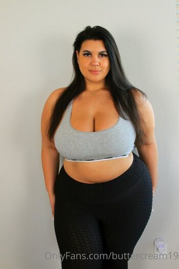 Full leaked Buttercream private photo