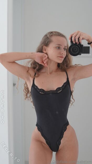 Full leaked By isabelyvonne private onlyfans photo