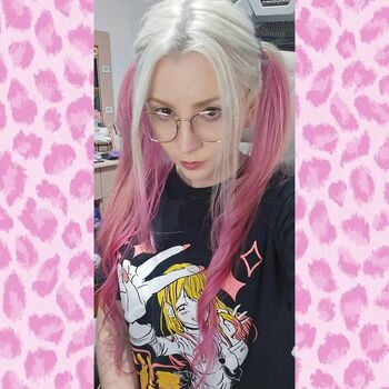 Full leaked Cmomil private photo