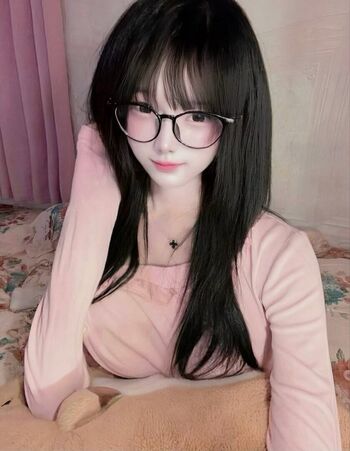 Full leaked Caeshy s private onlyfans photo