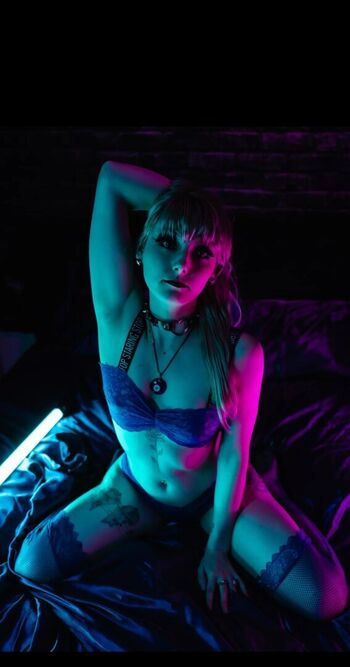 Full leaked Cagedserenity private photo