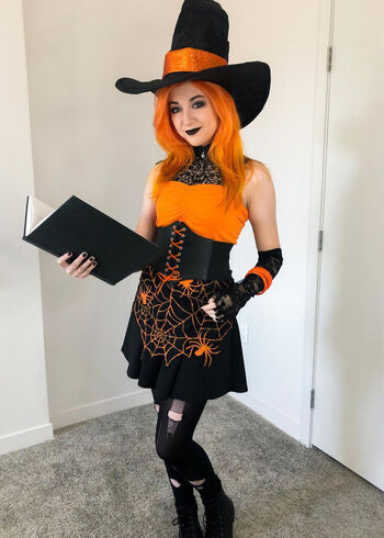 Full leaked Cahlaflour private onlyfans photo