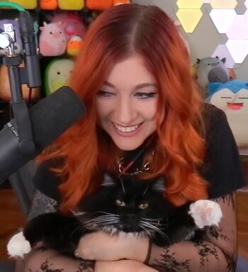 Full leaked Cahlaflour private onlyfans photo