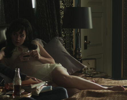 Full leaked Cailee spaeny page private photo