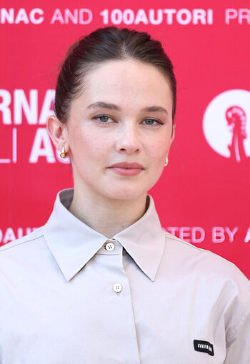 Full leaked Cailee spaeny private photo